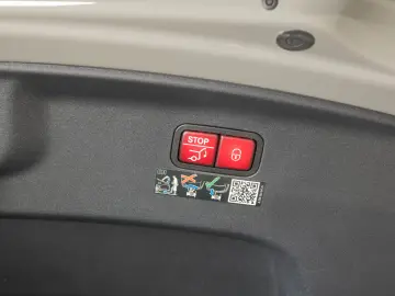 AMG GT 63 S E Performance Multibeam Pano Distro