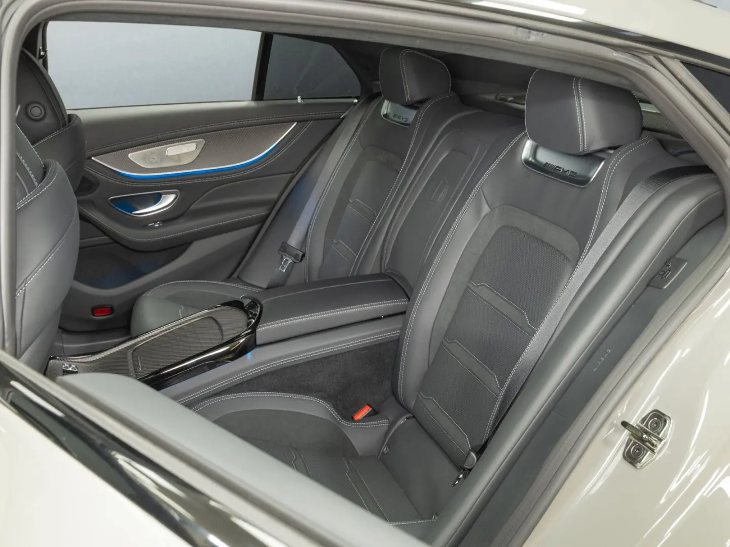 AMG GT 63 S E Performance Multibeam Pano Distro