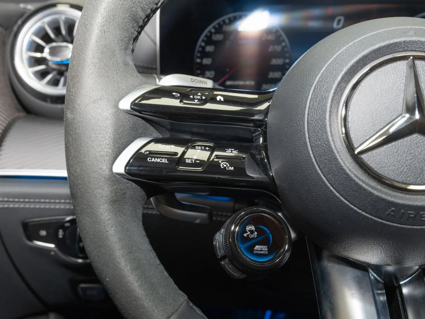 AMG GT 63 S E Performance Multibeam Pano Distro