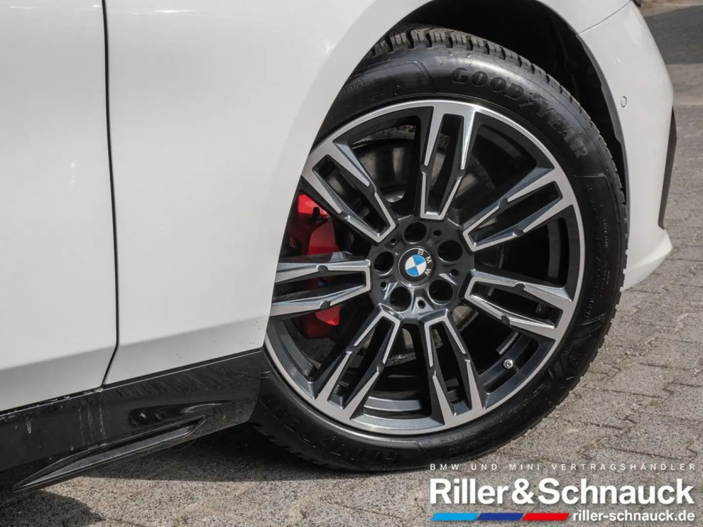 520i M Sport Pro PANO STANDHZG 360 KAM HUD