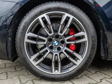 520i M Sport Pro Pano AHK DA  PA  IconicGlow