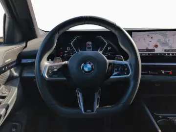 520i Limo M SPORT LiveProf St Go 360  Pano H K
