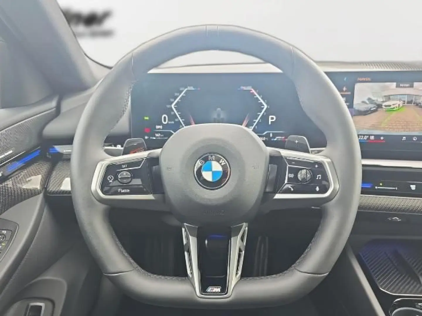 520 i M-Sport AHK Head-Up Pano ACC H K-Sound 360