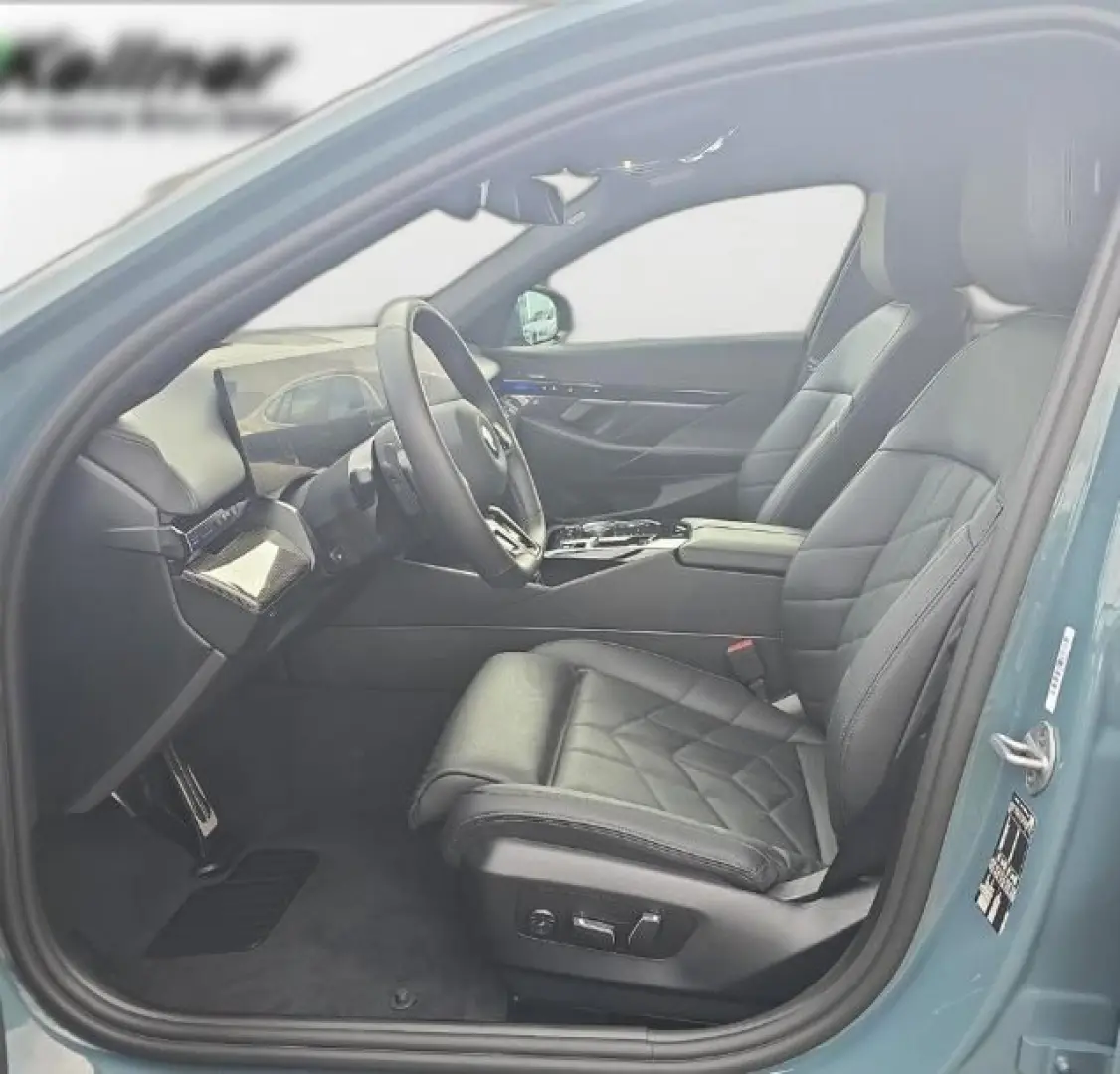 520 i M-Sport AHK Head-Up Pano ACC H K-Sound 360