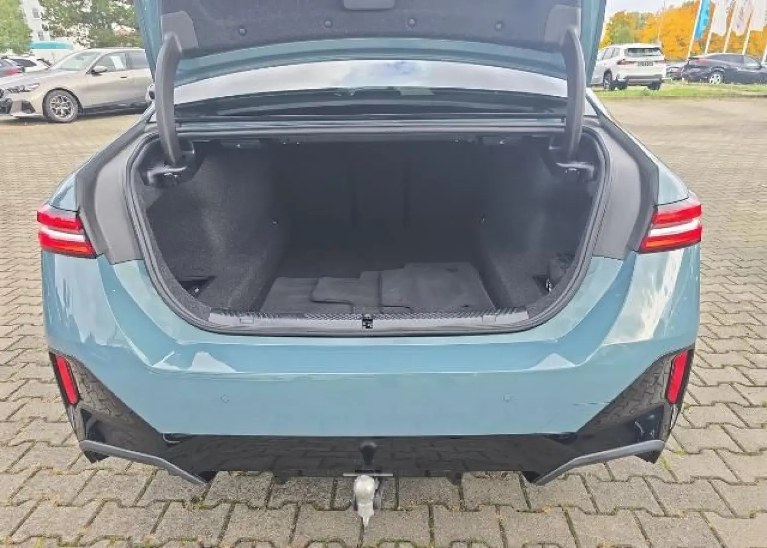 520 i M-Sport AHK Head-Up Pano ACC H K-Sound 360