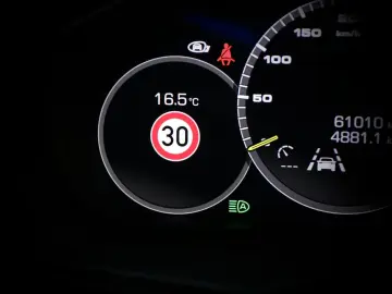 Cayenne E-Hybrid 18Wege Panorama 360  Luft AHK