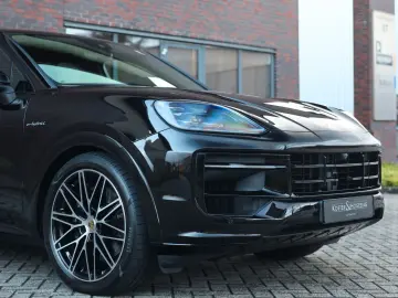 Cayenne Coupe E-Hybrid   Pano - AHK - BOSE