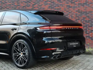 Cayenne Coupe E-Hybrid   Pano - AHK - BOSE