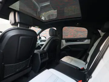 Cayenne Coupe E-Hybrid   Pano - AHK - BOSE