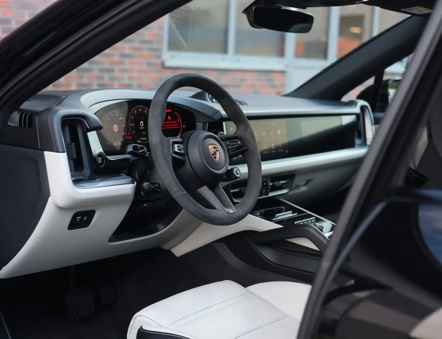 Cayenne Coupe E-Hybrid   Pano - AHK - BOSE