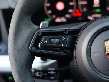 Cayenne Coupe E-Hybrid   Pano - AHK - BOSE