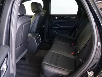 Porsche Cayenne E-Hybrid LUFT PANO HeadUP ACC