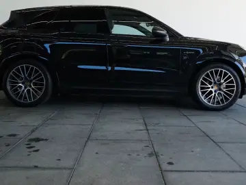 Porsche Cayenne E-Hybrid LUFT PANO HeadUP ACC