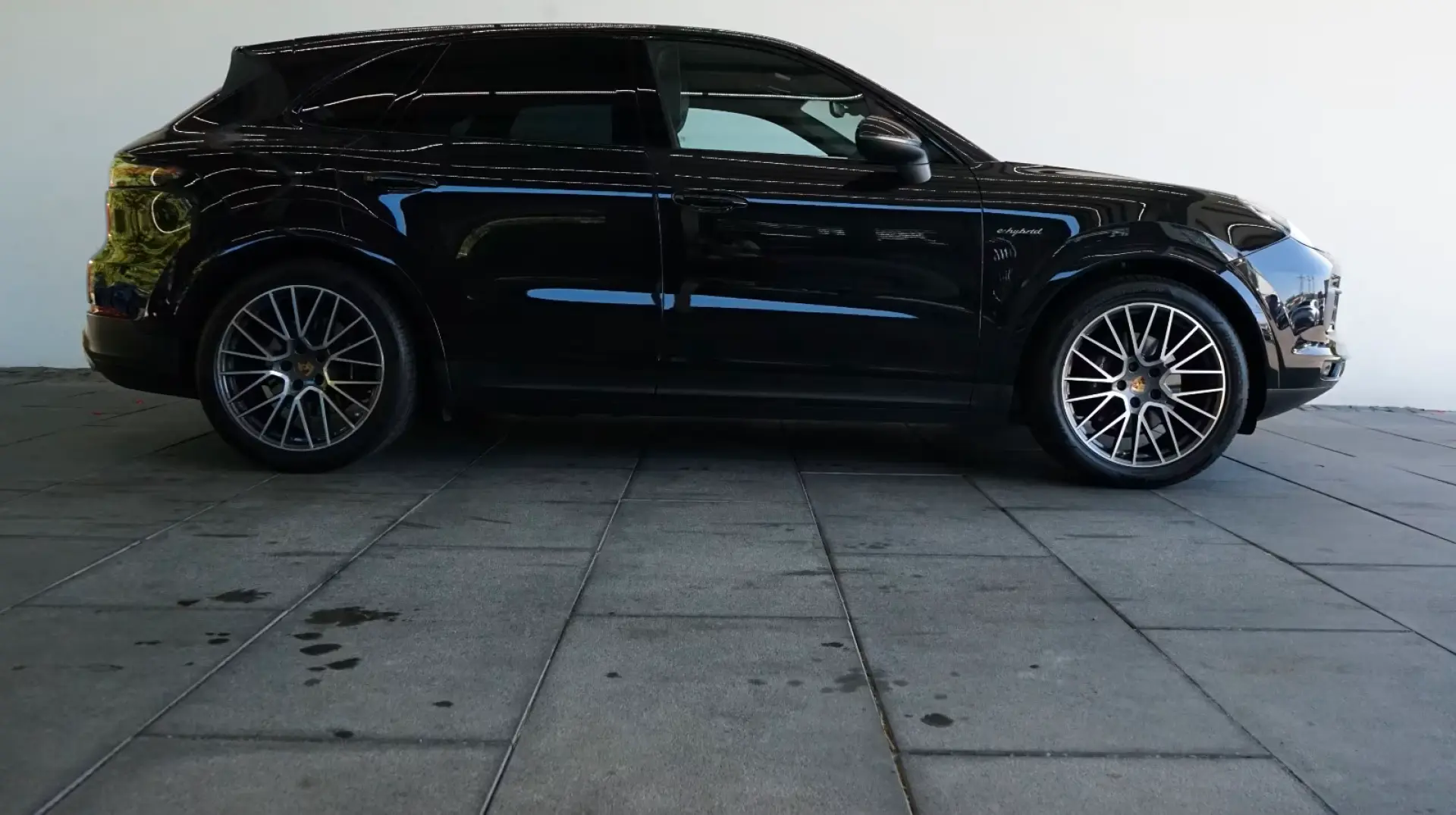 Porsche Cayenne E-Hybrid LUFT PANO HeadUP ACC