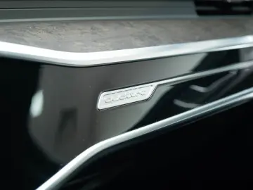 AUDI A6 Avant 40 TDI Quattro