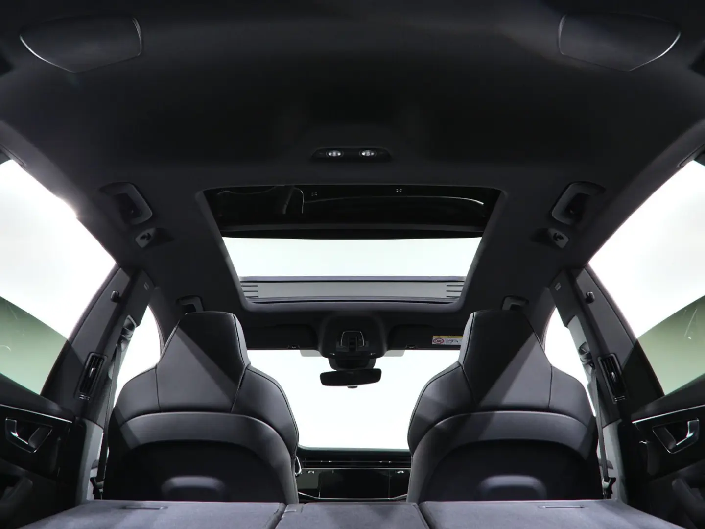 Q8 50 TDI quattro Competition Plus  22   Standh