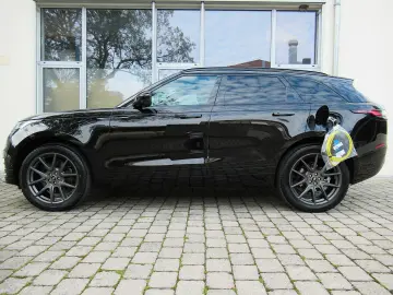MY25 P400e DYN HSE LUXUS HEAD 3D 750W BELÜ NP111