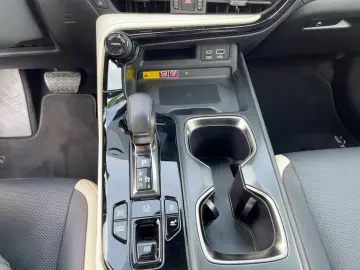 NX 450h  Luxury Line HUD Navi 4xSHZ KAM 360