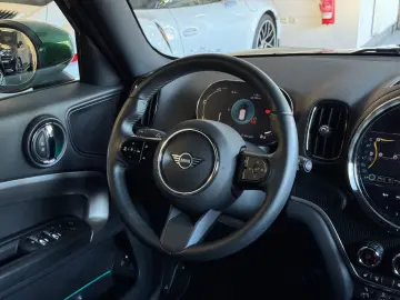 Cooper SE Countryman All4 Panorama Kamera Key-GO