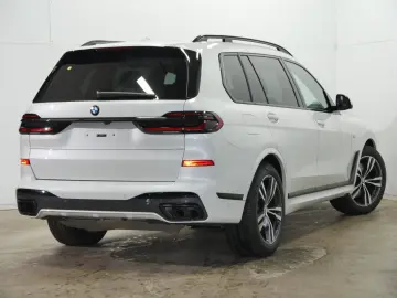 X7 xDrive 40i M Sport AHK Pano Standh. Softcl.
