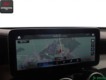 GLC 300 e 4M NIGHT PANO LEDILS TRITTBRETTER AHK