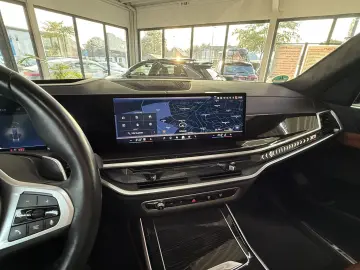 X7 xDrive 40 d PanoramaSD Leder Standheizung 22