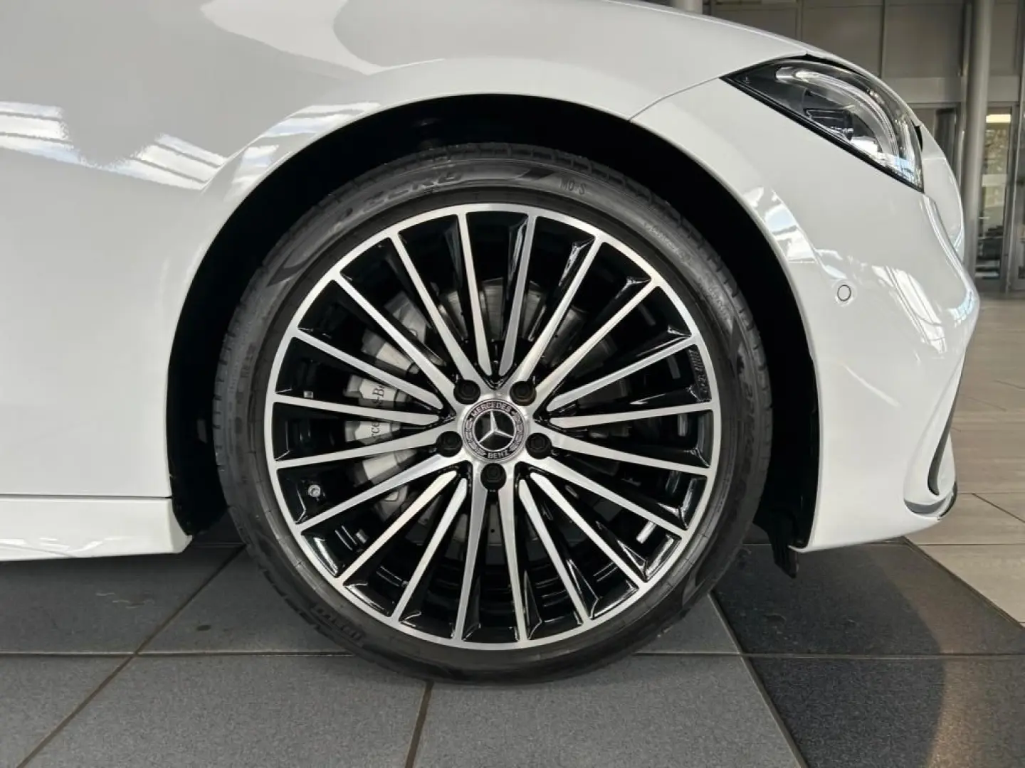 C 180 AMG 19'' LED Kamera Navigation Premium DAB