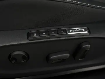 Volkswagen ID.7 Sedan 2023