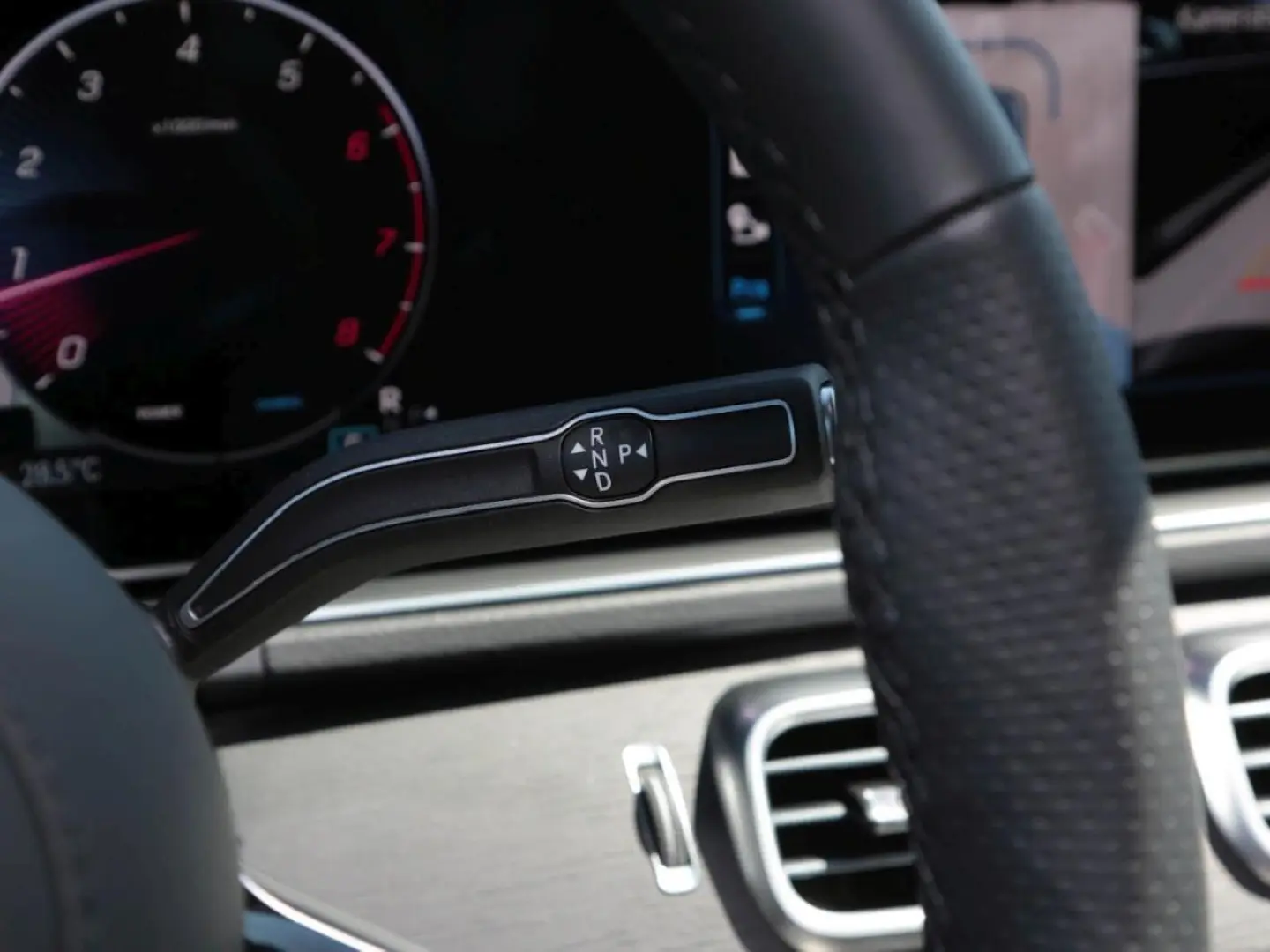 Mercedes-Benz GLE 450 4MATIC AMG Distronic Panorama