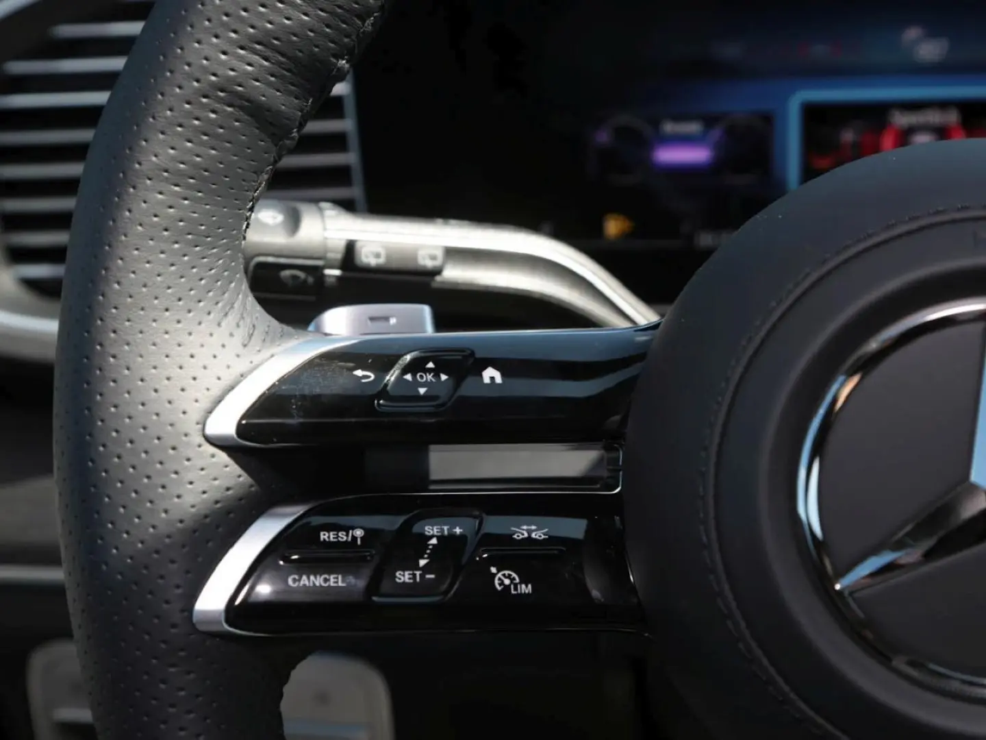 Mercedes-Benz GLE 450 4MATIC AMG Distronic Panorama