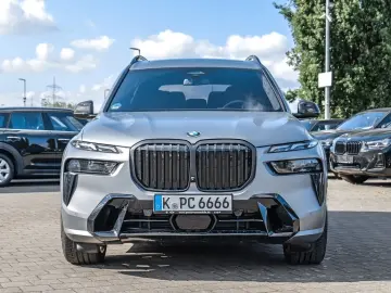 X7 xDrive40d M Sport HUD PANO RFK NAVI LED DAB