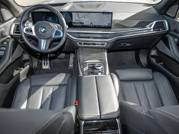 X7 xDrive40d M Sport HUD PANO RFK NAVI LED DAB