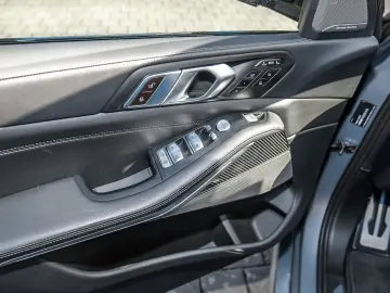 X7 xDrive40d M Sport HUD PANO RFK NAVI LED DAB