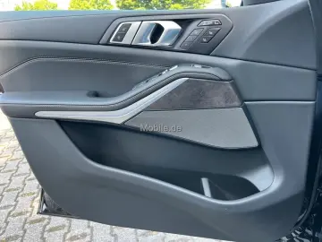 X7 xDrive40d M Sport Pano Sky Sthzg. AHK Massage