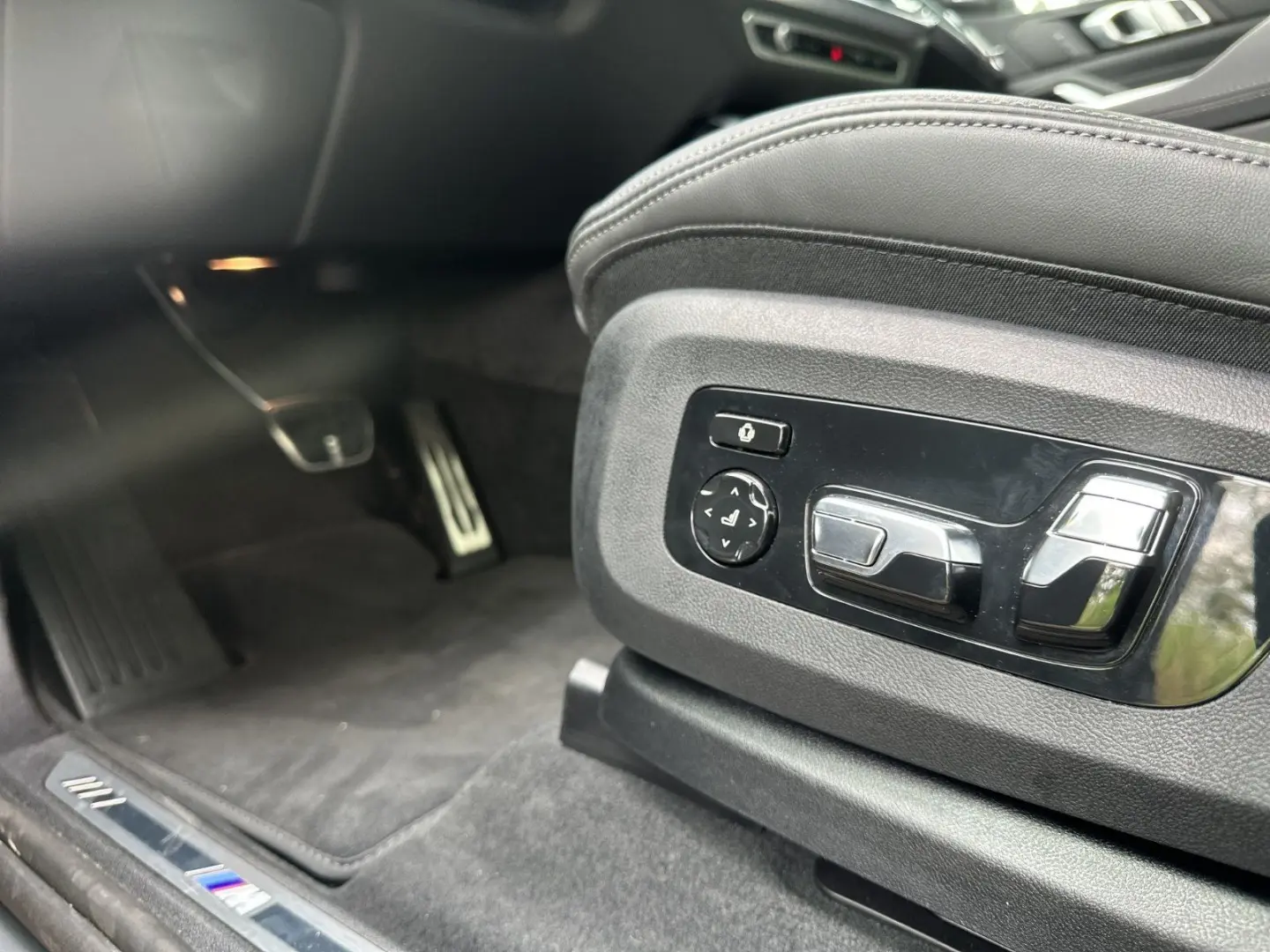 X7 xDrive40d M Sportpaket Gestiksteuerung DAB