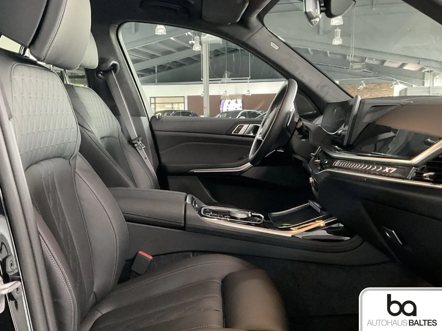 X7 xDrive 40d M Sport Pro 22  Pano HK Soft Ico A