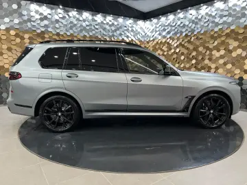 X7 M60 i  B&W Sky Lounge Carbon Soft Voll