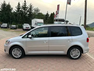 Volkswagen Touran 1.6 TDI DPF DSG Cup