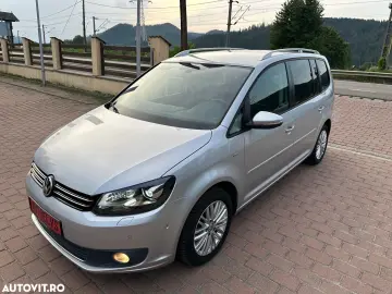 Volkswagen Touran 1.6 TDI DPF DSG Cup