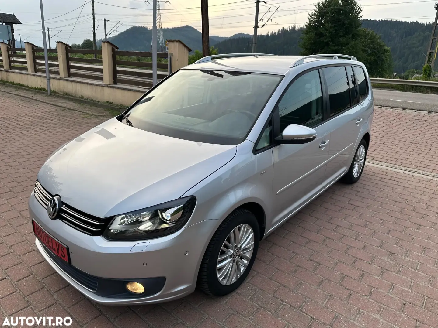 Volkswagen Touran 1.6 TDI DPF DSG Cup