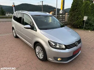 Volkswagen Touran 1.6 TDI DPF DSG Cup