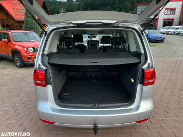 Volkswagen Touran 1.6 TDI DPF DSG Cup