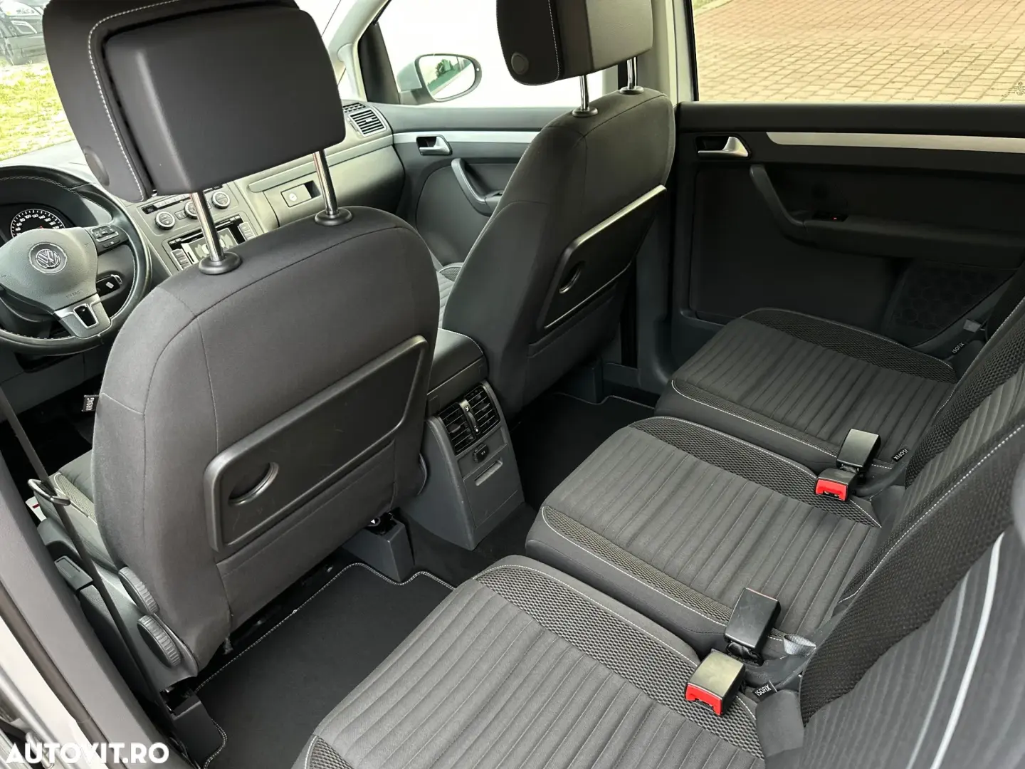 Volkswagen Touran 1.6 TDI DPF DSG Cup
