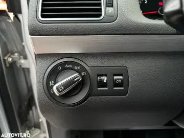 Volkswagen Touran 1.6 TDI DPF DSG Cup