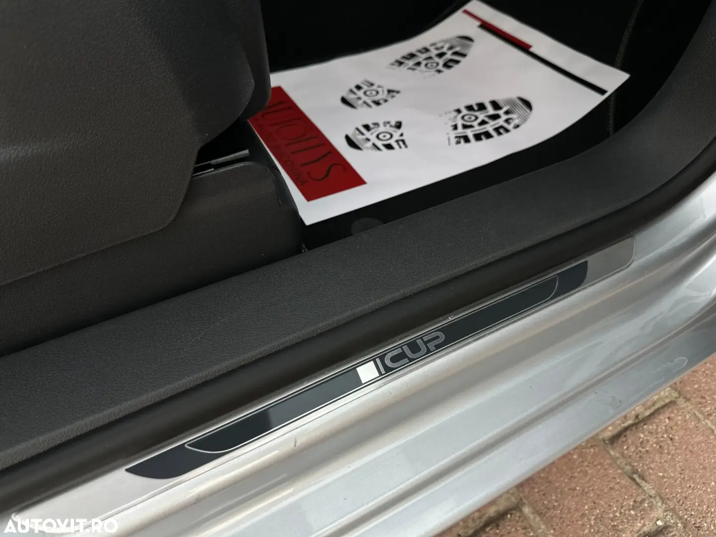 Volkswagen Touran 1.6 TDI DPF DSG Cup