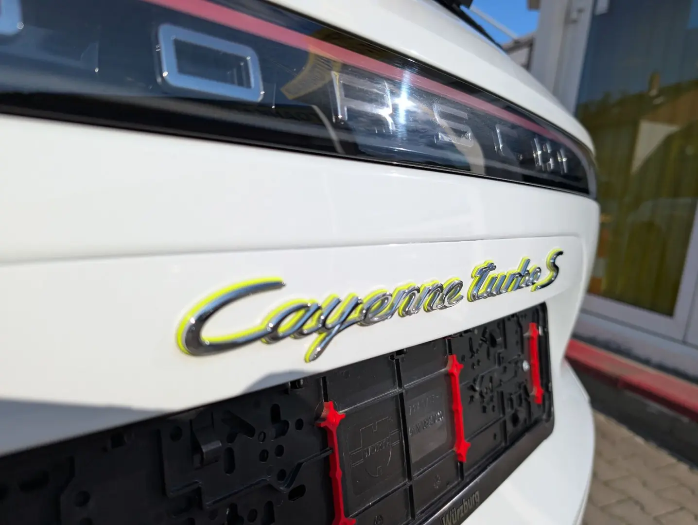 Cayenne Turbo S E-Hy Sport ACC 360 Massage HUD