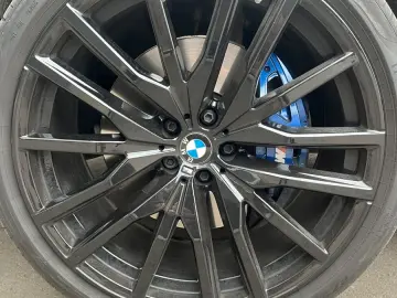 40d xDrive M Sport Harman Luft Pano Garantie
