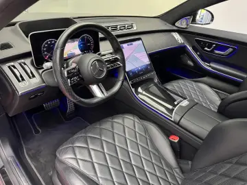 S 580 e L AMG Distronic Kamera HUD Burmester Pan