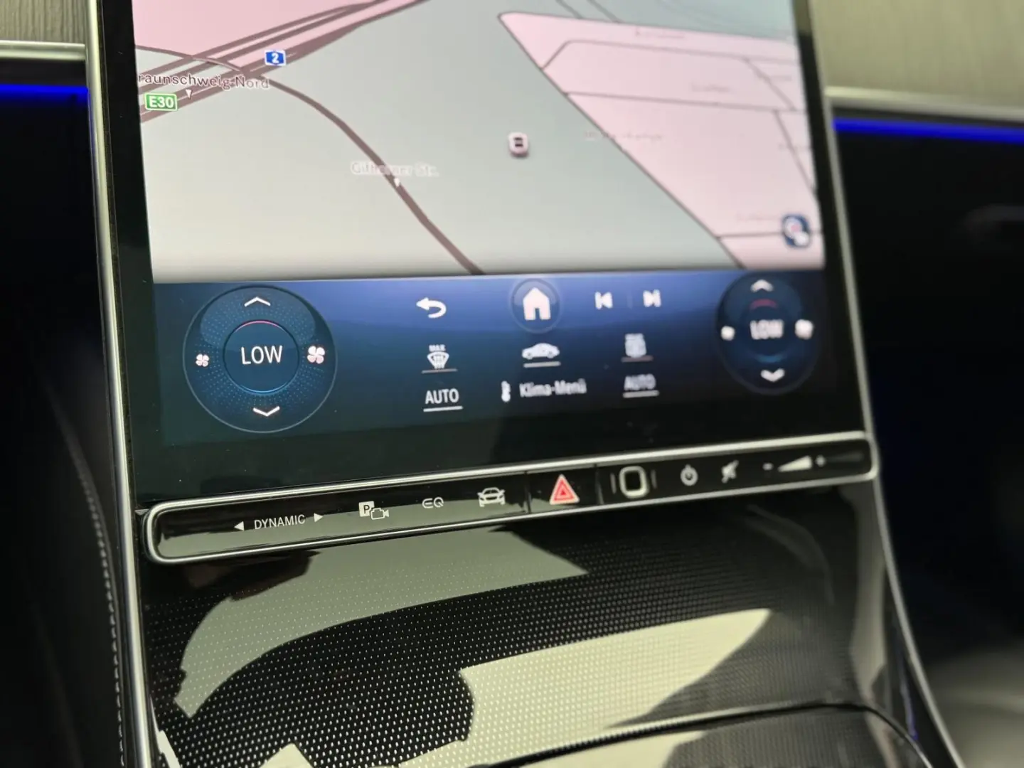S 580 e L AMG Distronic Kamera HUD Burmester Pan