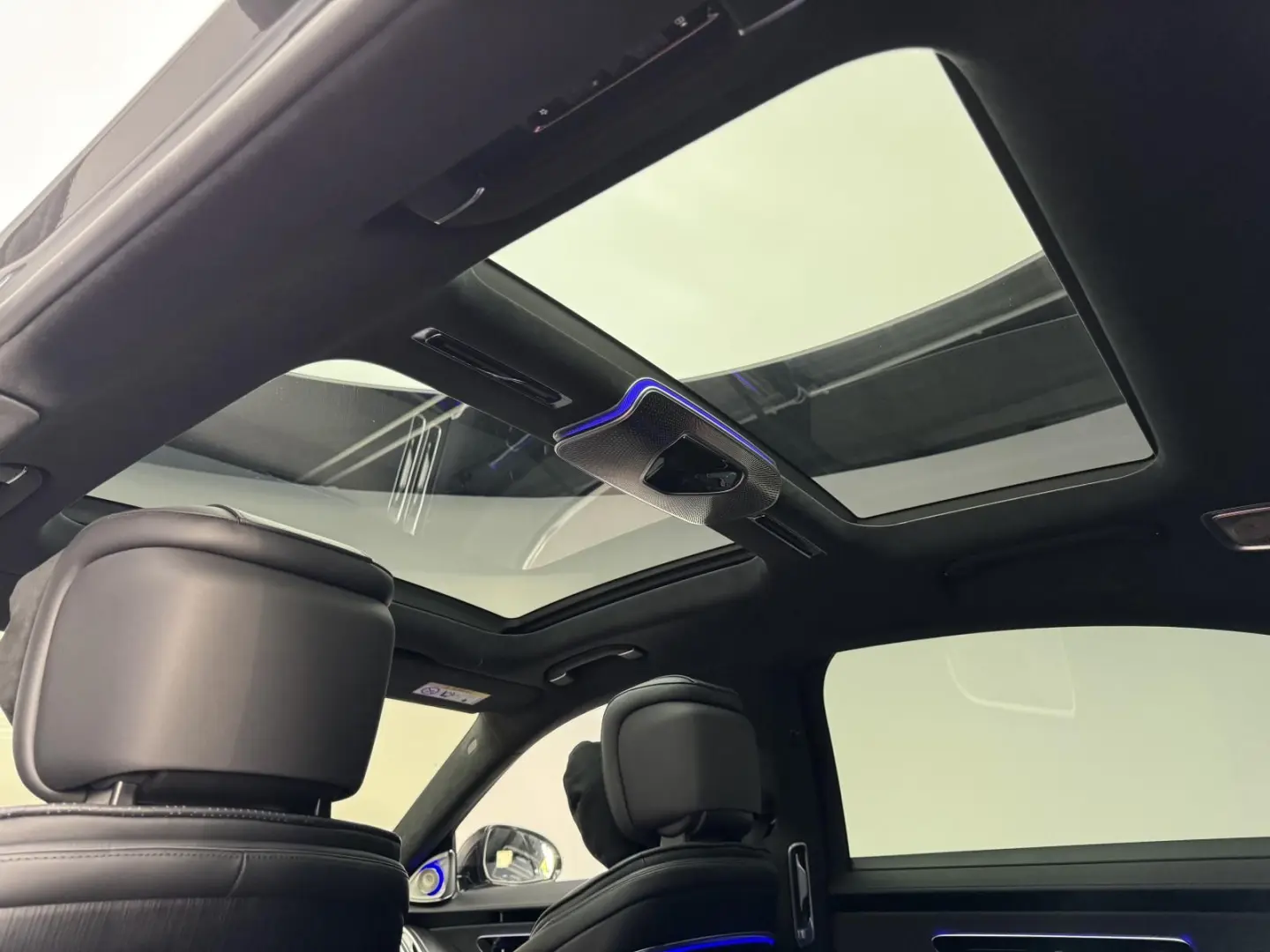 S 580 e L AMG Distronic Kamera HUD Burmester Pan